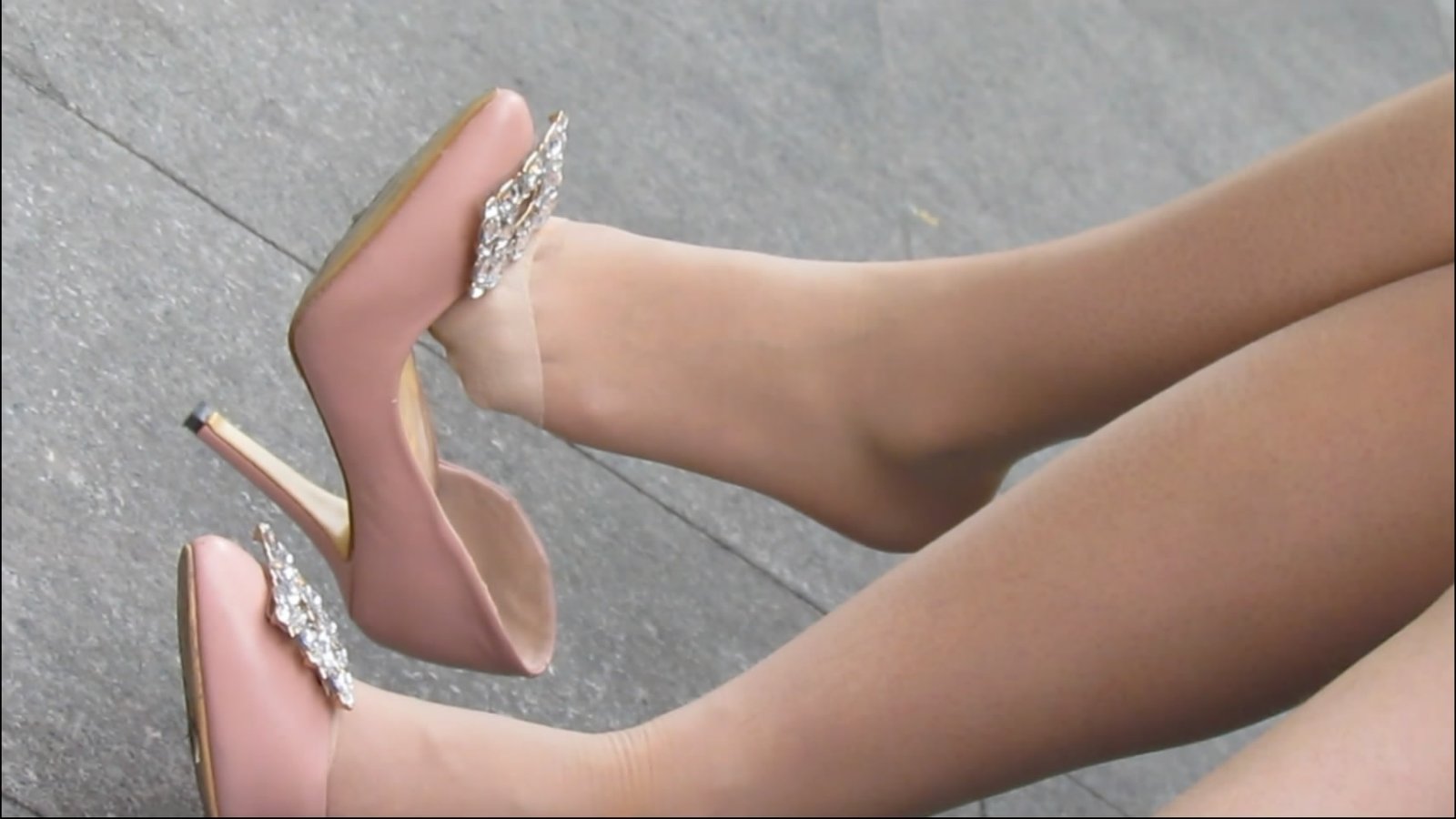 streetsnapdangl[00 01 12][20181128 233858 4]